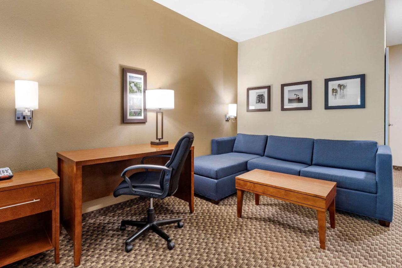 Comfort Suites Lufkin Exterior foto