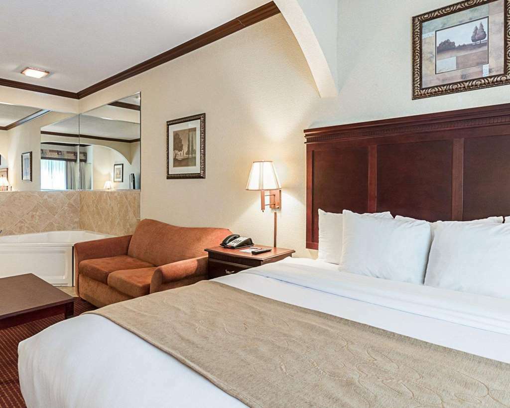 Comfort Suites Lufkin Quarto foto